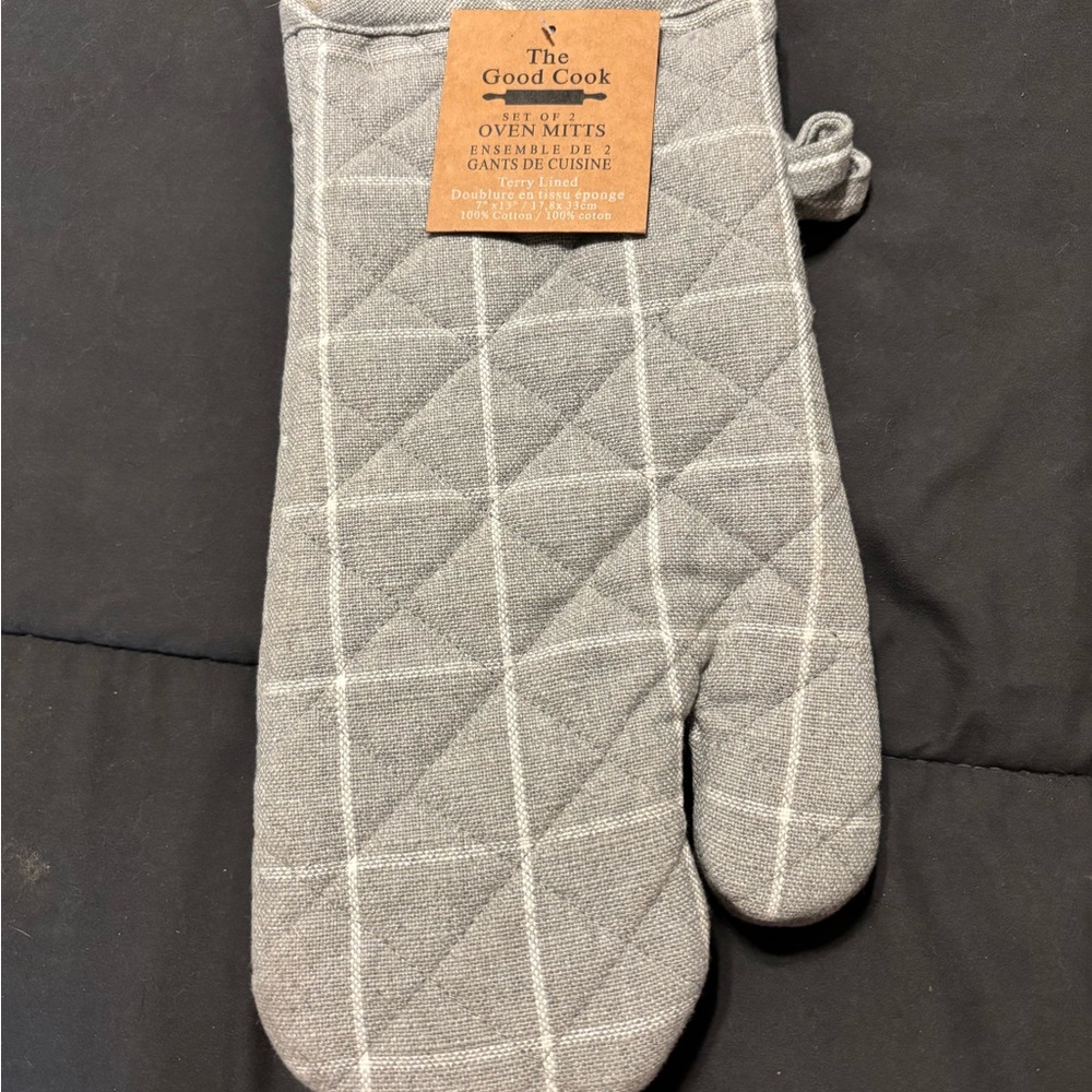 Gray Oven Mitt